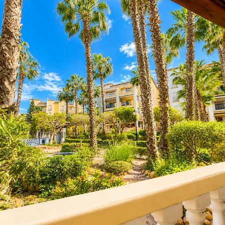 Aldea Del Mar